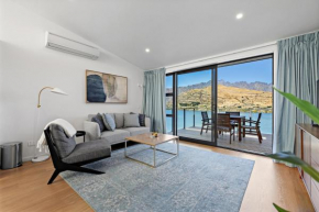 Luxury Lakeside Retreat, Queenstown